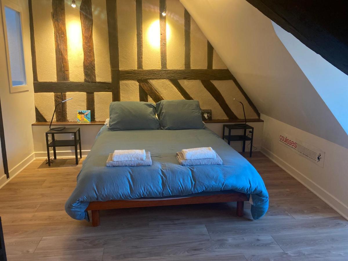 Apartamento Le Backstage Bourges Exterior foto